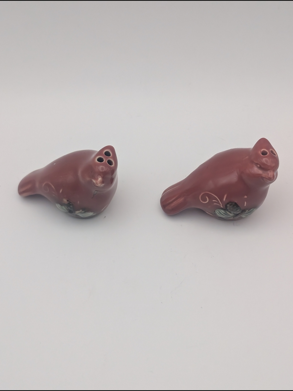 Pair of Vintage Bird Salt & Pepper Shakers - Cardinal